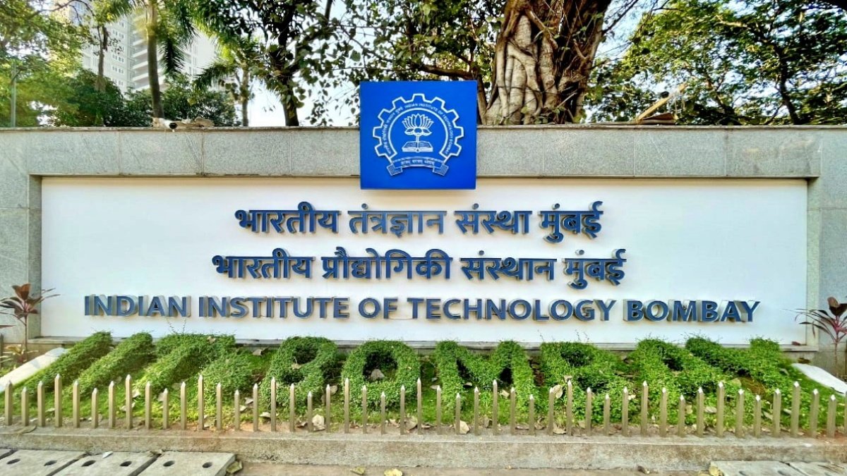IIT Bombay students bag crore-plus packages in campus placements, 63 get international offers