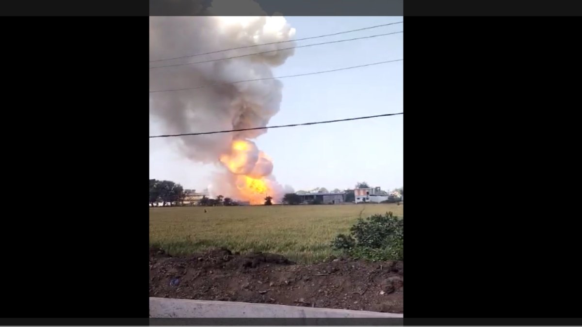 Deadly blast at illegal firecracker factory in Harda, MP; over 50 houses engulfed in flames