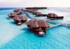 tourists to Maldives