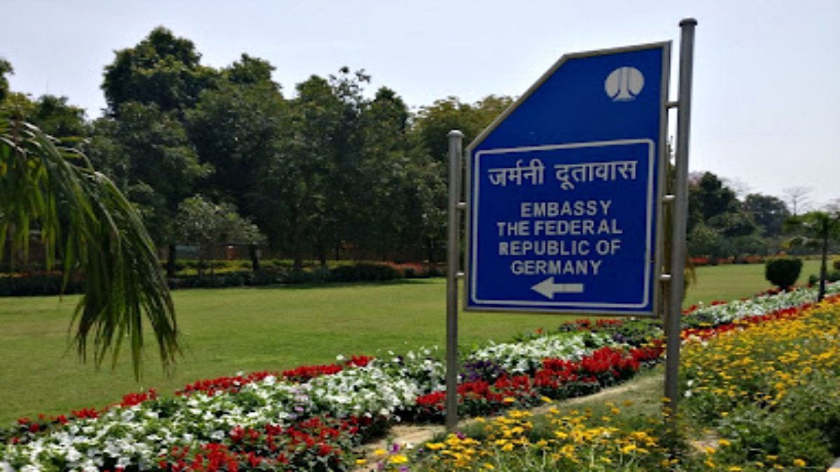 MEA Summons Senior Diplomat of German Embassy Over Kejriwal Arrest Comments
