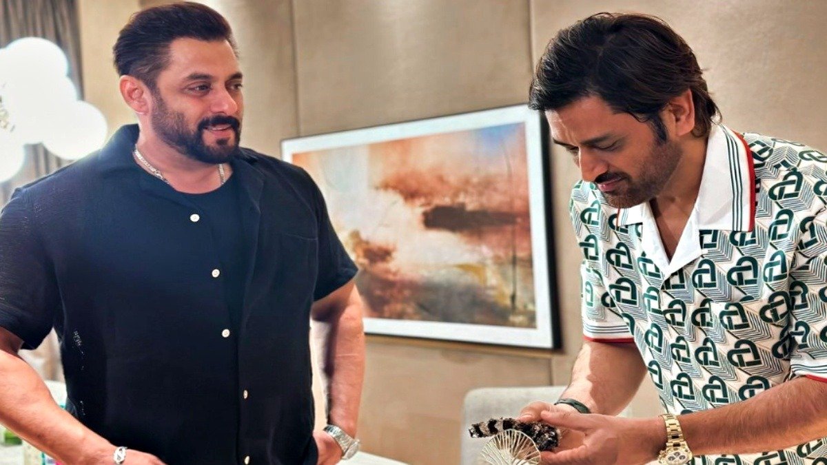 Salman Khan Surprises MS Dhoni at Midnight Birthday Bash in Mumbai