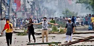 72 Dead in Widespread Unrest in Dhaka