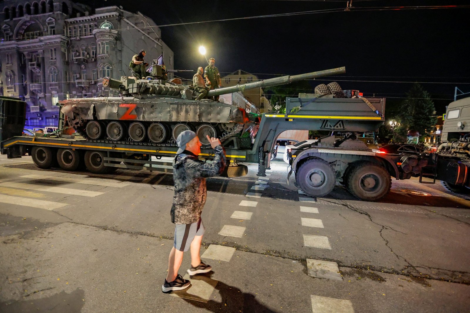 Ukraine’s Bold Counteroffensive: Captures Russian City, Strikes at Putin’s Power Base
