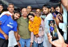 Vinesh Phogat Vows to Uplift Village Women Wrestlers