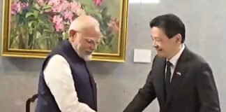 Modi met with his Singaporean counterpart