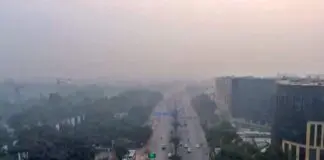 Delhi Chokes
