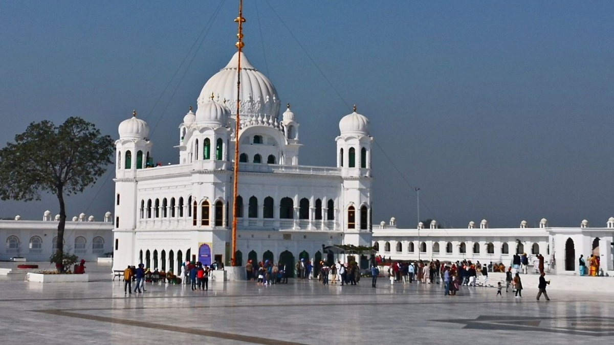 Pakistan High Commission Grants Over 3,000 Visas for Indian Sikh Pilgrims, Enabling Historic Visit to Guru Nanak’s Sacred Sites