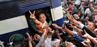 Lawyer Dies in Clash Over Arrest of Hindu Leader