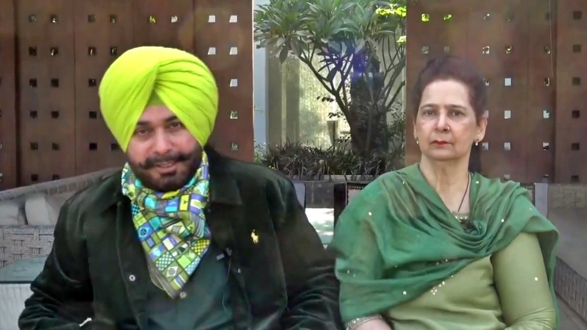 Navjot Kaur Sidhu Faces Rs 850 Crore Notice Over Cancer Recovery Claims