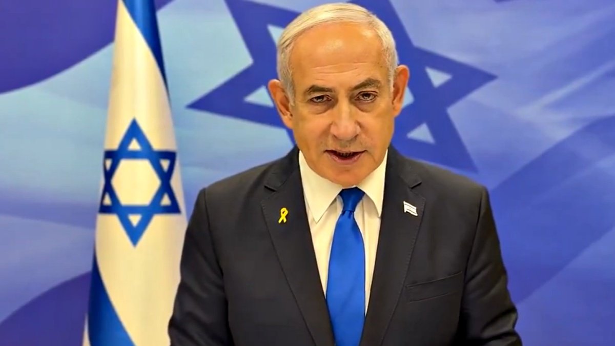 Netanyahu Shakes Up Israeli Cabinet During Wartime, Replacing Defense Minister Amid Deepening Conflicts