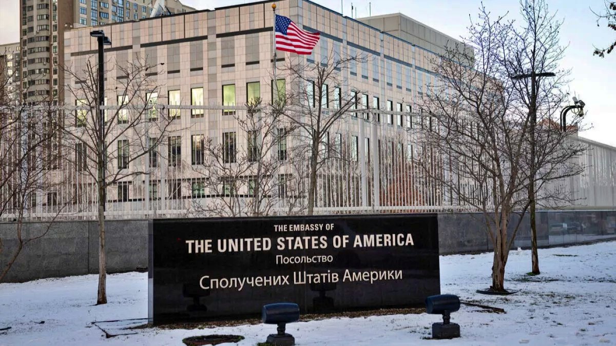 U.S. Embassy in Kyiv Shutters Amid Escalating Russia-Ukraine Conflict: Tensions Soar as Nuclear Risks Intensify