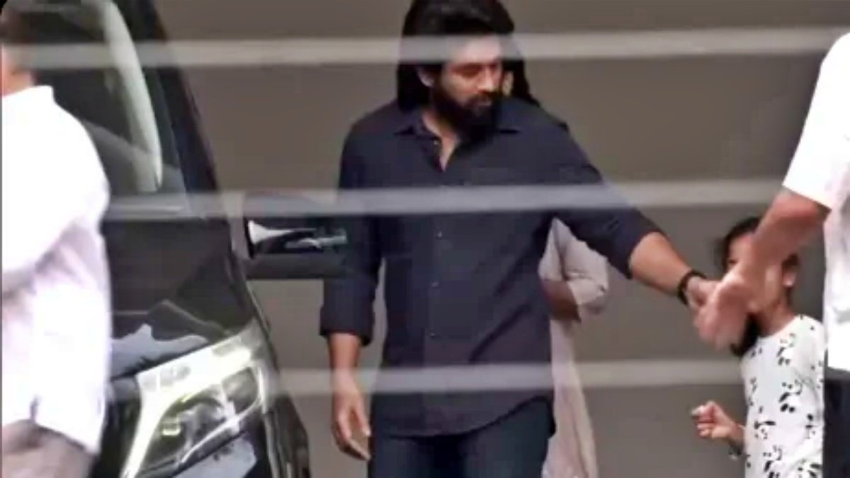 Allu Arjun Faces Intense Police Questioning Over Tragic Incident