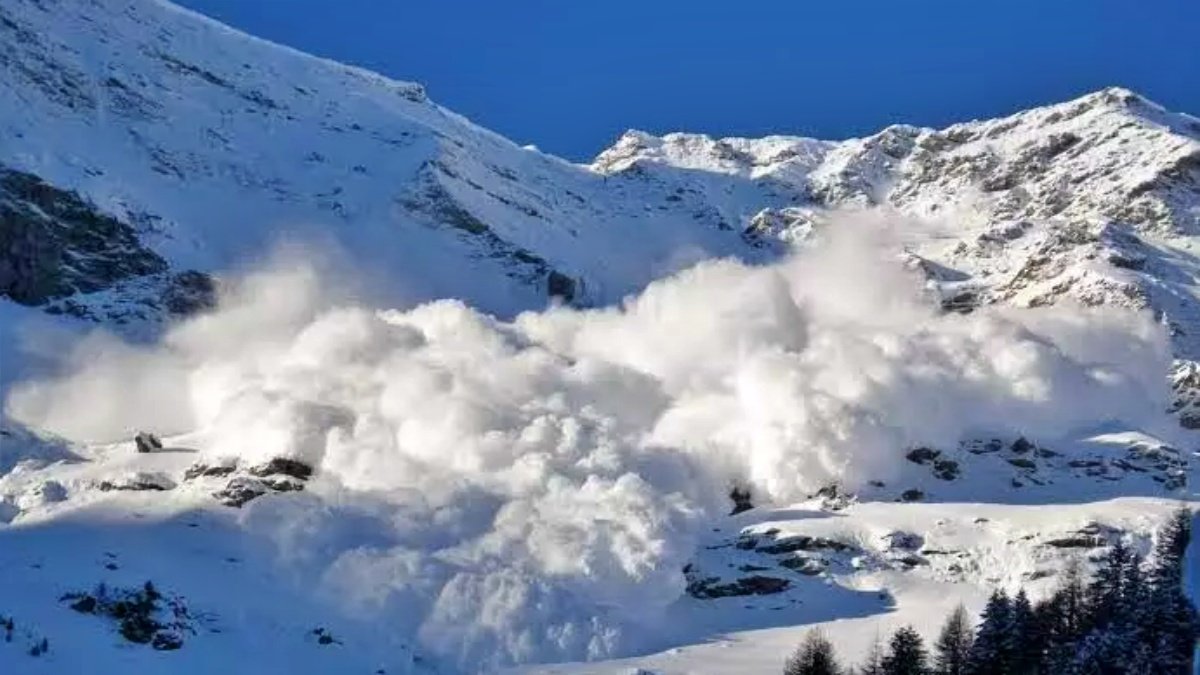 Avalanche Traps 57 Workers in Chamoli: Rescue Teams Race Against Time