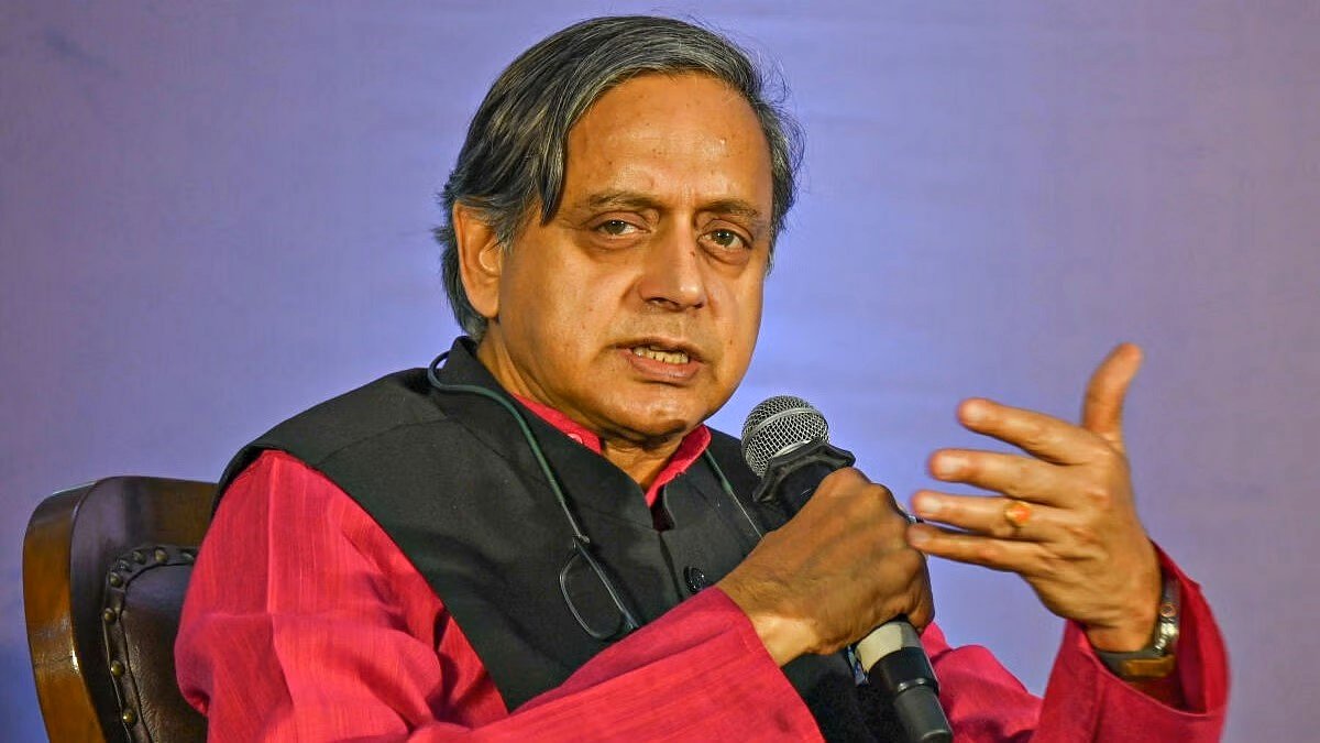 Shashi Tharoor Sparks Political Debate: Criticizes Congress Leadership, and Hints at “Options”