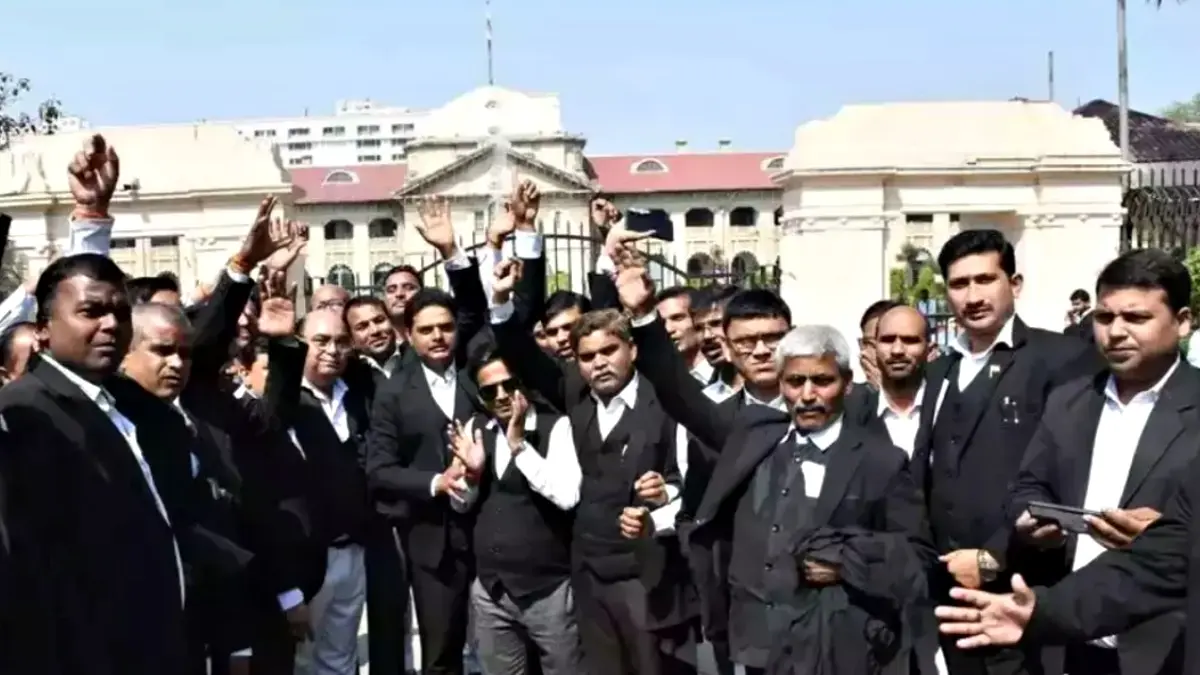 Allahabad HC Strike Continues Against Justice Yashwant Varma Facing Corruption Charges