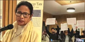 Mamata Banerjee Faces Protests at Oxford