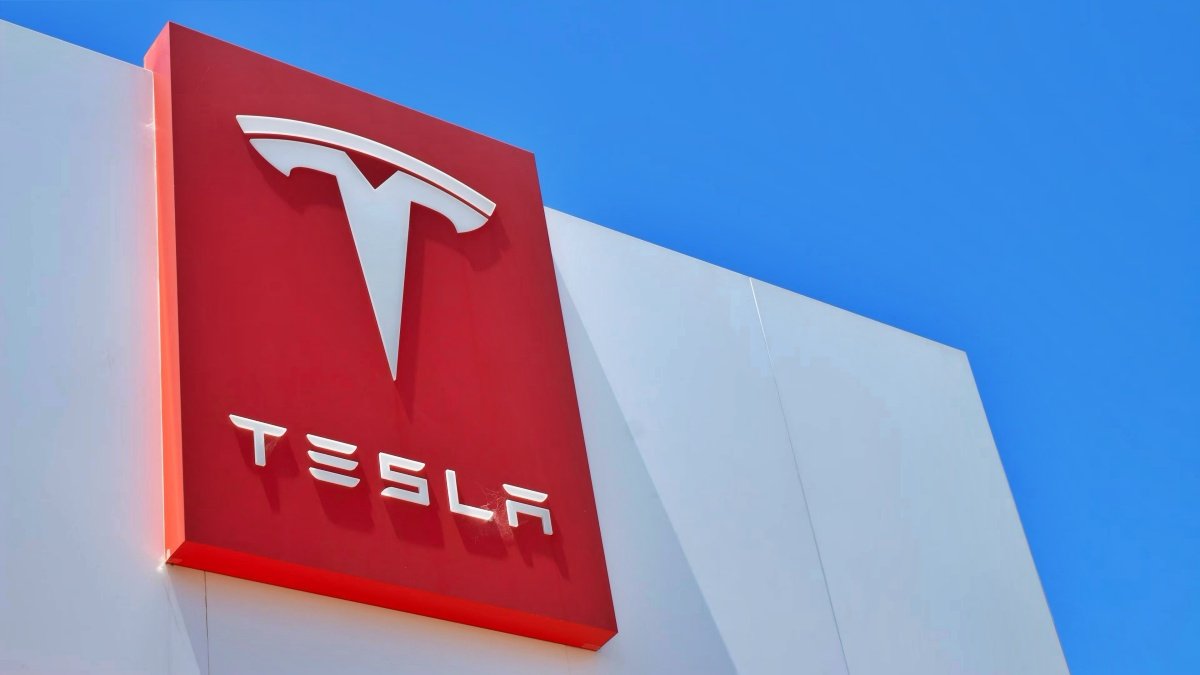 Tesla’s First India Showroom to Open in Mumbai’s BKC; Delhi Showroom Next