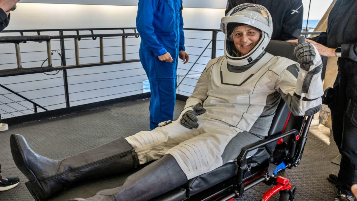 Sunita Williams Returns Safely After 9-Month Space Mission: Dramatic Splashdown Ends Historic Journey