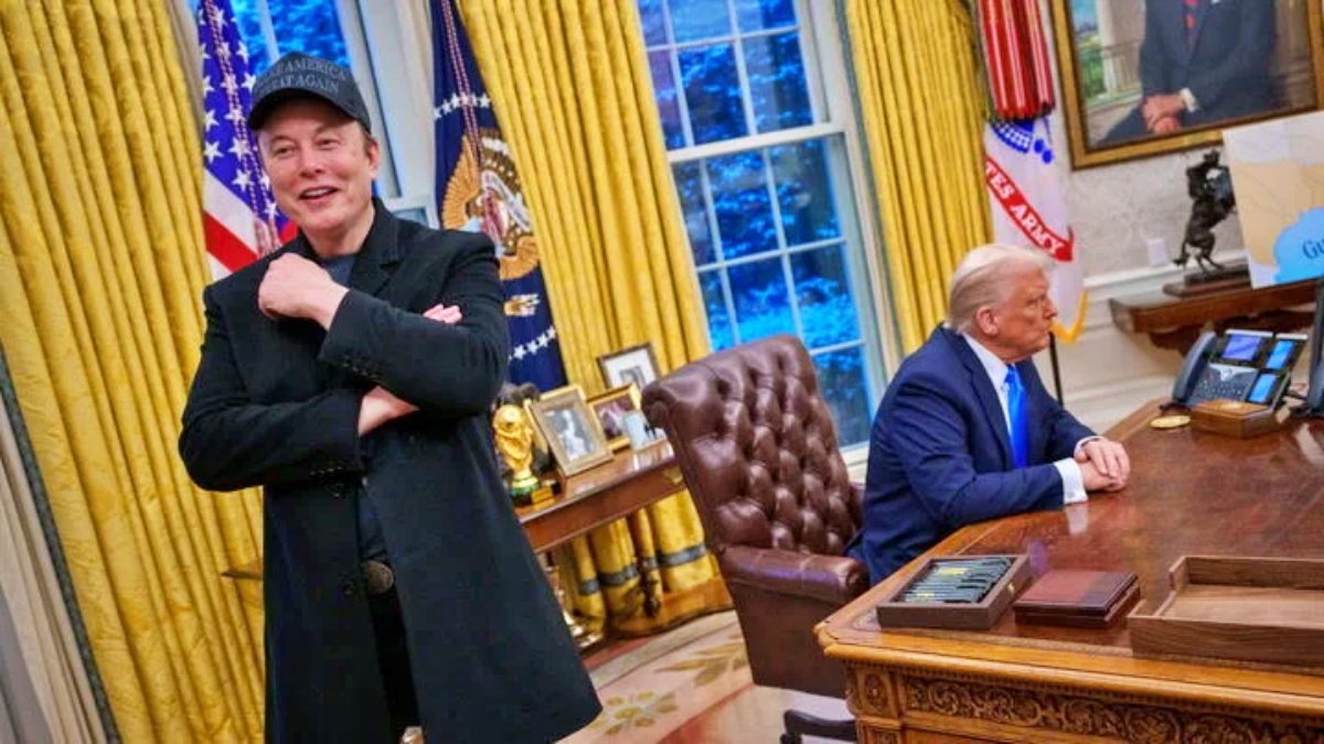 Trump Taunts Elon Musk: ‘Now They’re Kissing My A**’ – Tech Titans and Politics Collide
