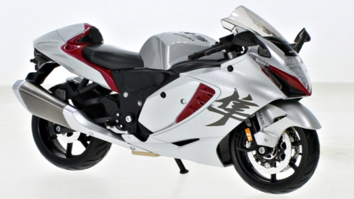 Suzuki Hayabusa 2025: A New Chapter for the Iconic Superbike
