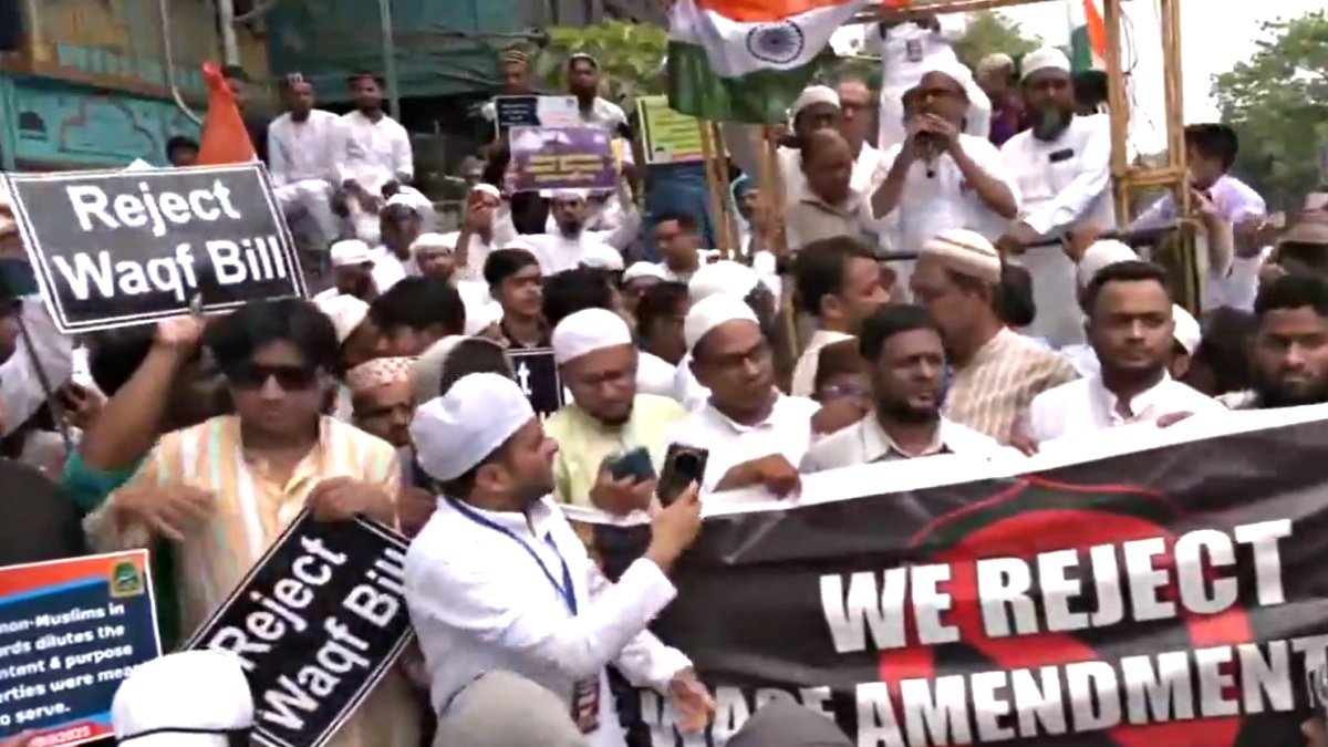 Waqf Amendment Bill Sparks Nationwide Protests: Key Changes, Controversy, and Arrests