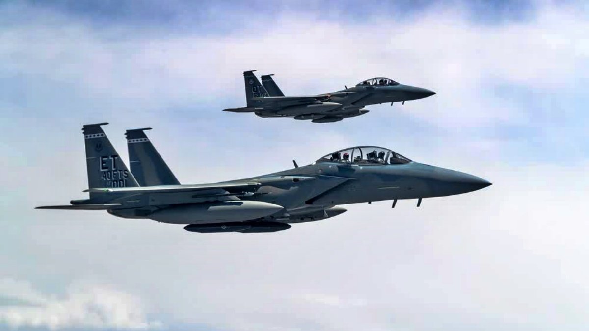 US Increases F-15 Fighter Jet Deployment at Diego Garcia Near India Amid Rising Iran Tensions