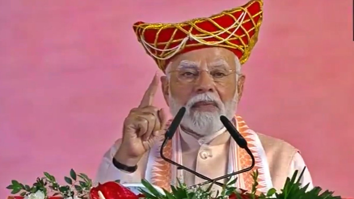 PM Modi Honors Ahilya Bai Holkar’s Legacy, Launches Major Development Projects in Bhopal