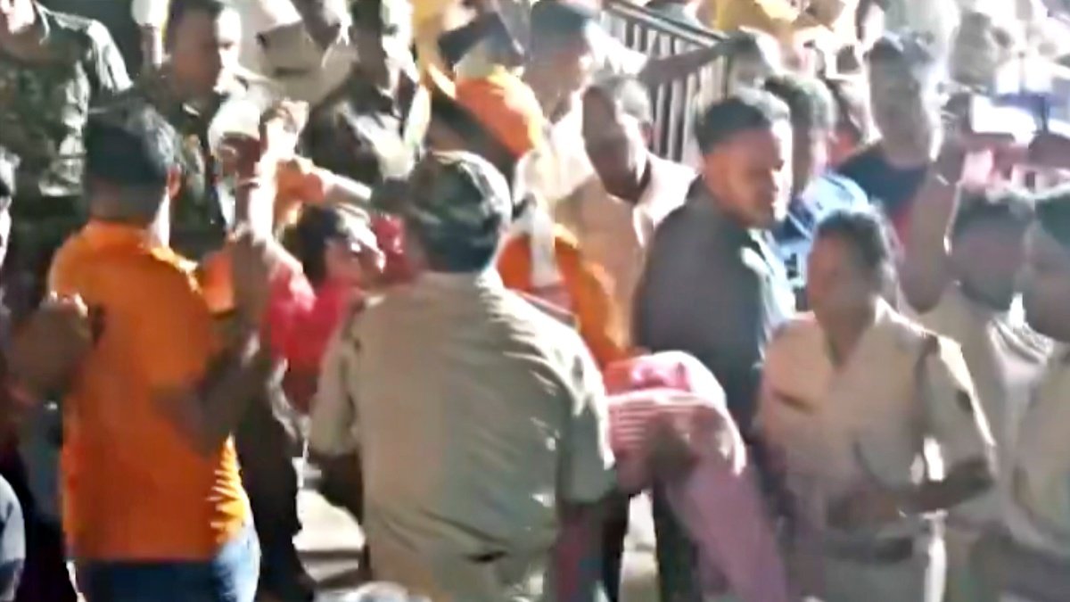 Puri Rath Yatra Stampede: 3 Dead, Over 50 Injured Near Gundicha Temple Amid Crowd Surge and Security Lapses