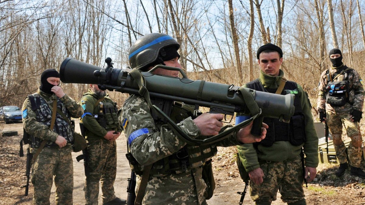 NATO Allies Scramble to Arm Ukraine Amid Escalating Strikes