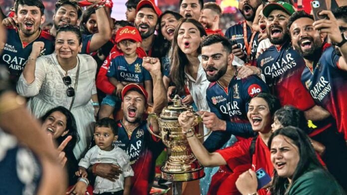 RCB IPL 2025 Victory Parade RCB IPL 2025 Victory Parade