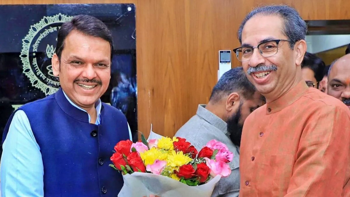 Maharashtra Politics Heats Up: Fadnavis-Uddhav Thackeray Meeting Fuels Speculation