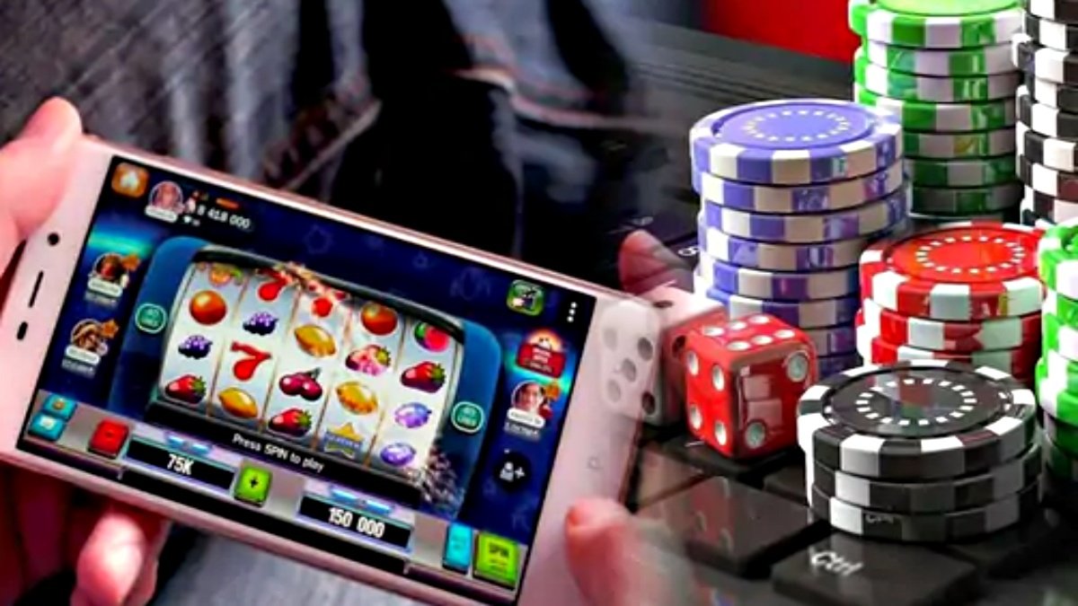 Crackdown On Online Betting: No Endorsements By Film Stars, Sportspersons, Influencers