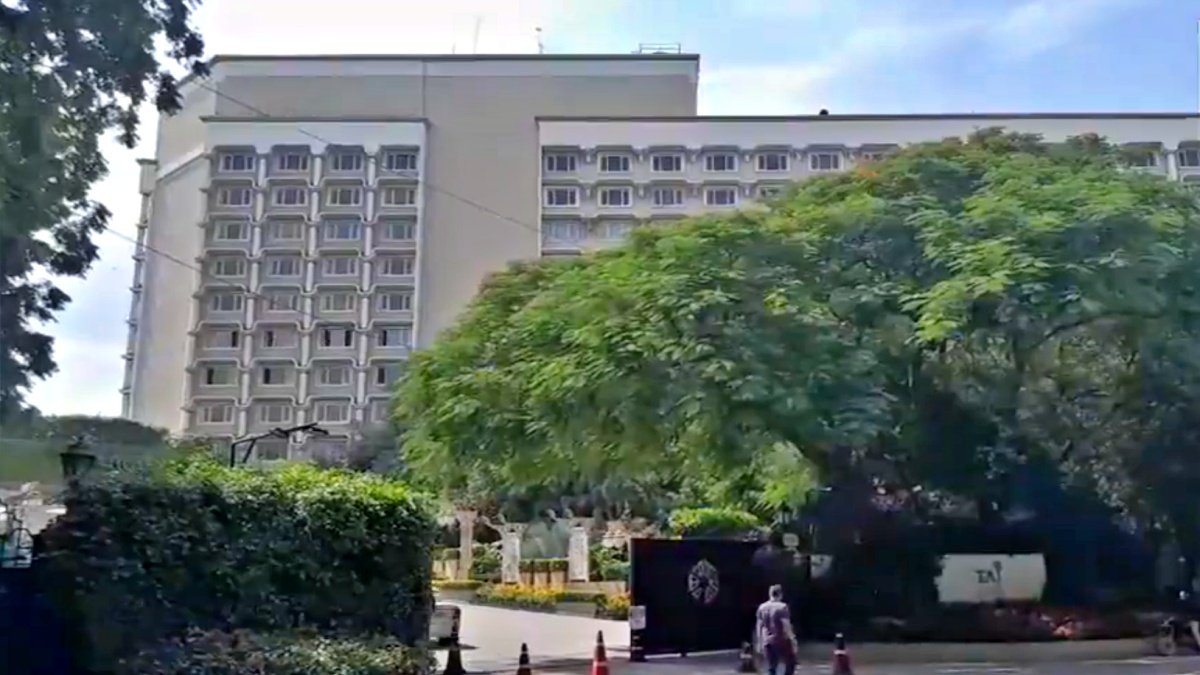 Taj Palace Bomb Scare Ends as Hoax, Delhi Police Confirm