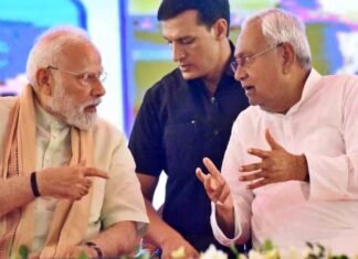 PM MOdi-Nitish Kumar