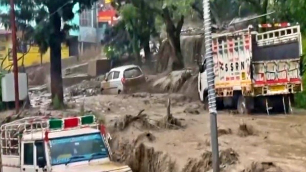 Uttarkashi Rains: Debris Sweeps Homes, Highway Shut; SDRF Launches Search