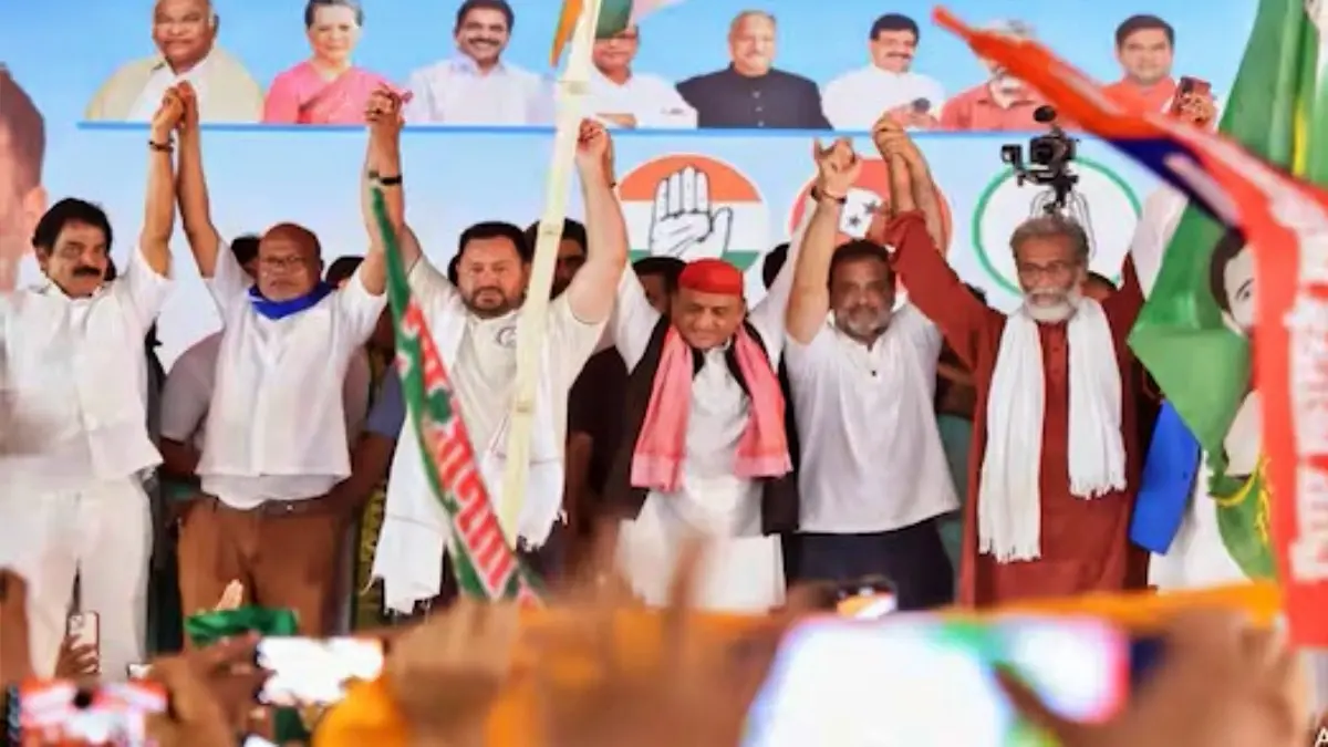 Patna Showdown: Voter Rights Yatra Ends With “Gandhi to Ambedkar” March