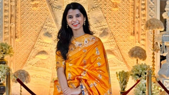 Maithili Thakur's Political Debut Maithili Thakur's Political Debut