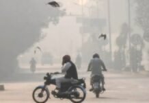 Pakistan Blames India's Diwali for Lahore's Toxic Air