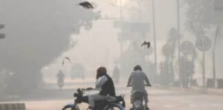 Pakistan Blames India's Diwali for Lahore's Toxic Air