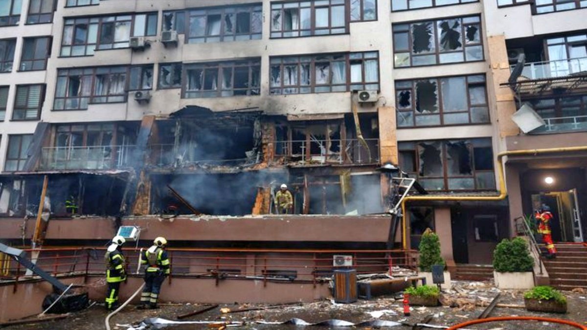 Russia Launches Major Drone Strike on Kyiv: Energy Grid Targeted as Winter Approaches