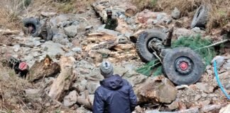 Army Vehicle Plunges Into Gorge, 10 Dead