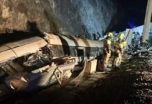 Spain Train Crash Kills 21, Over 70 Injured in High-Speed Collision Spain Train Crash Kills 21