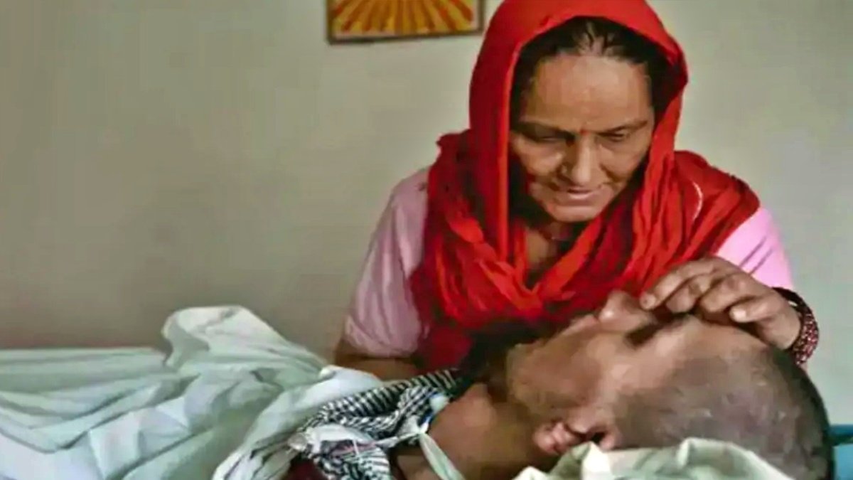 Supreme Court Upholds “Right to Die with Dignity” as Ghaziabad Case Rekindles Euthanasia Debate