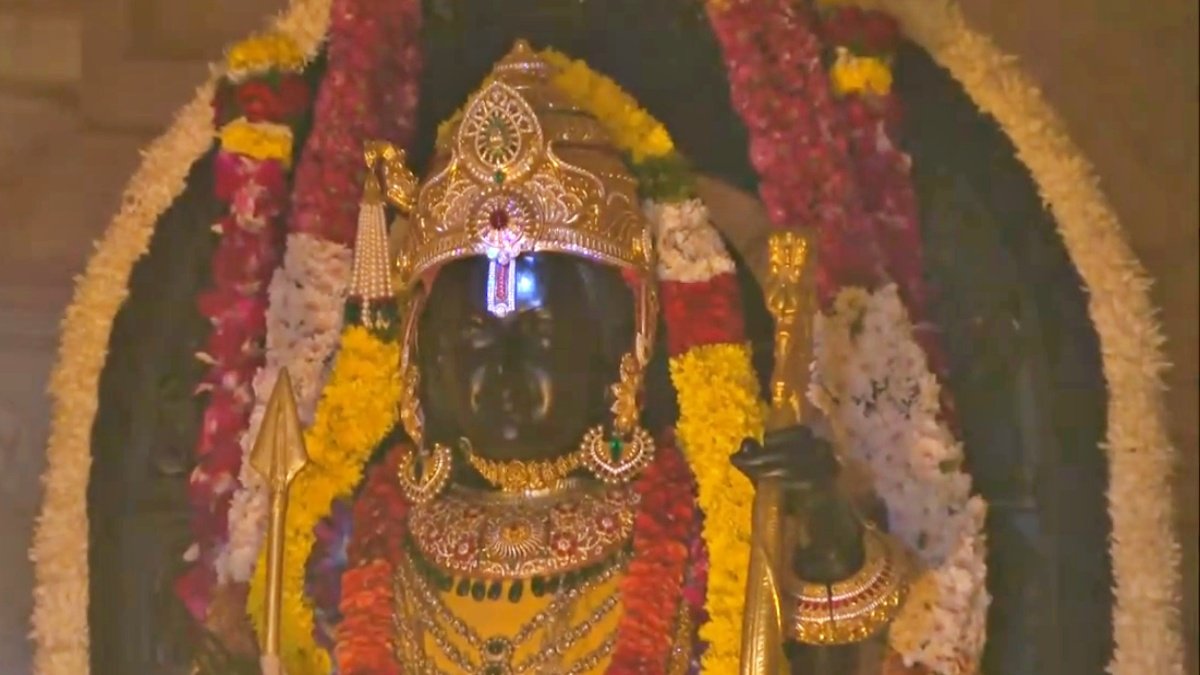 Ram Navami 2026: Surya Tilak Illuminates Ram Lalla in Ayodhya