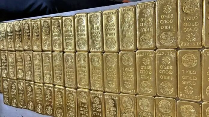Smuggled Gold at Mumbai Airport Smuggled Gold at Mumbai Airport.jpg