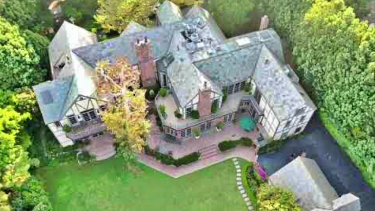 Harry Warners Beverly Hills Mansion
